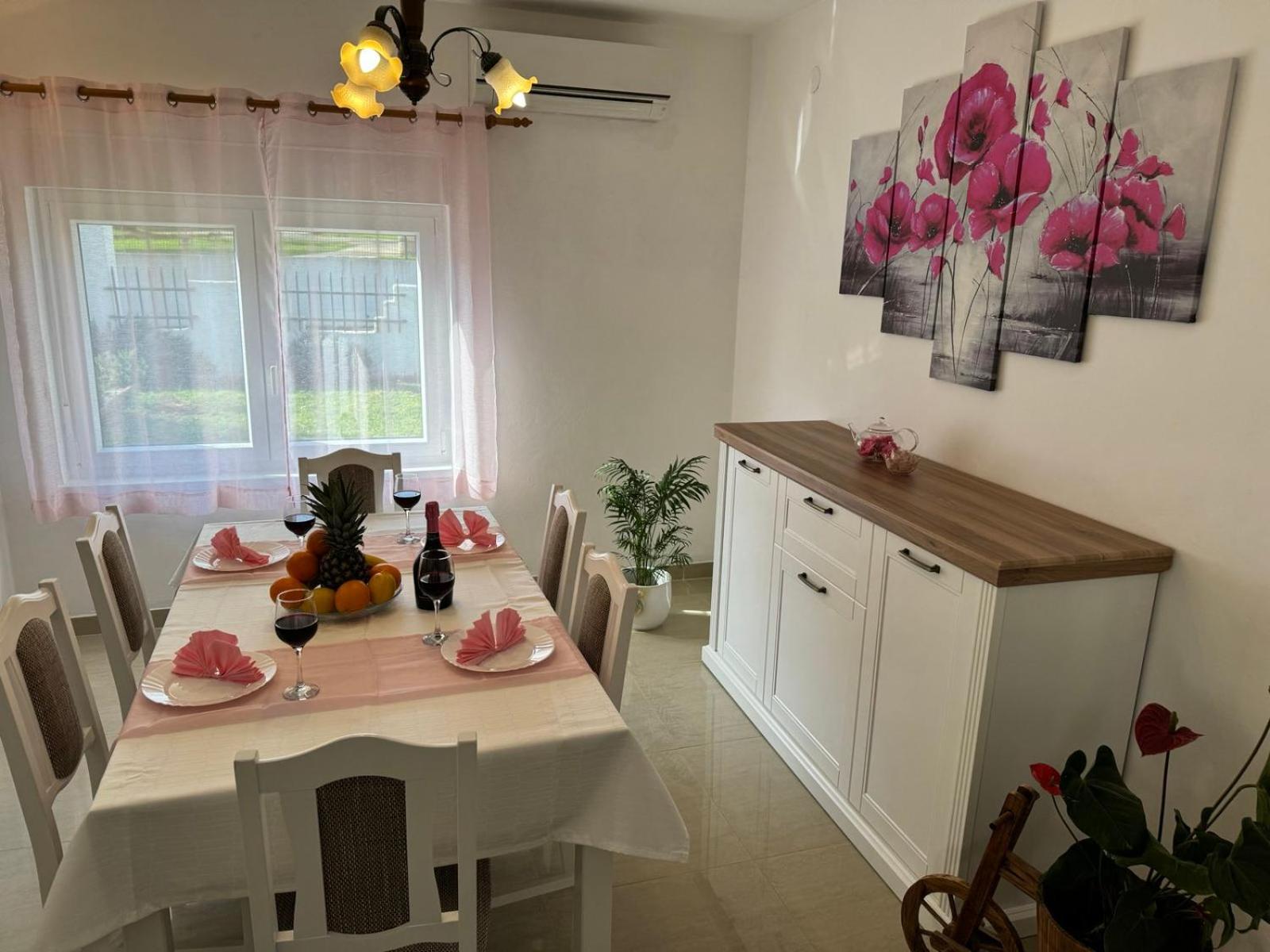 House Nada Apartman Muntić Extérieur photo